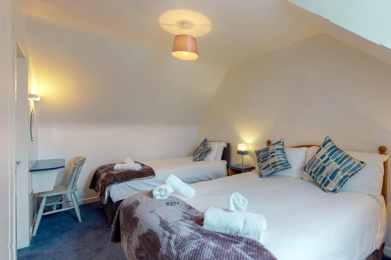 Dingle Harbour Cottages 3 Bed Sleeps 7 By Trident Holiday Homes Bagian luar foto